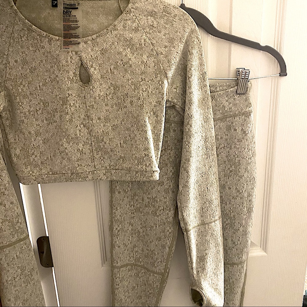 💚 gymshark matching set (size xs&s)💚